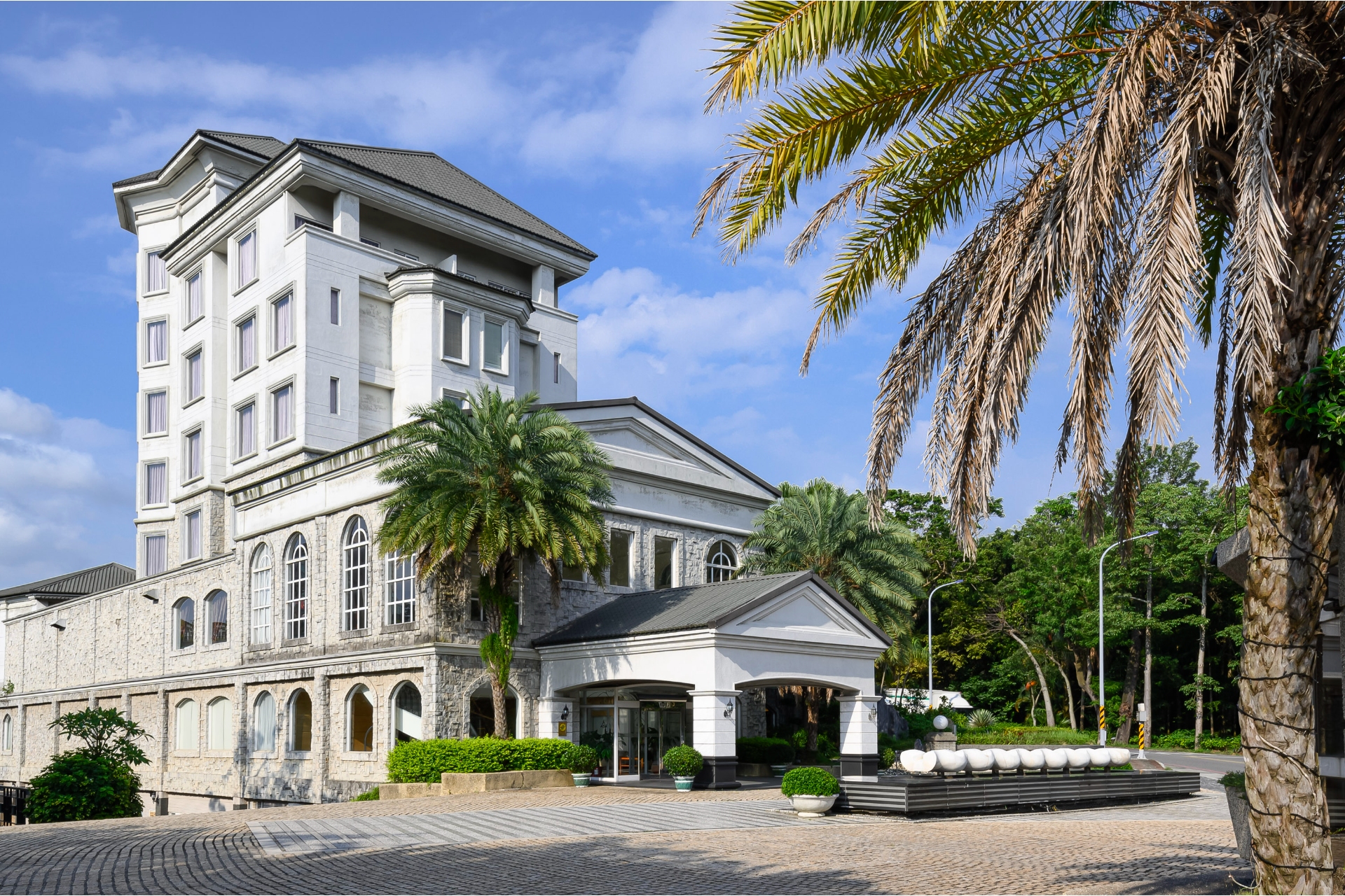 ALL_about_26D23_ZkNCeobcMj