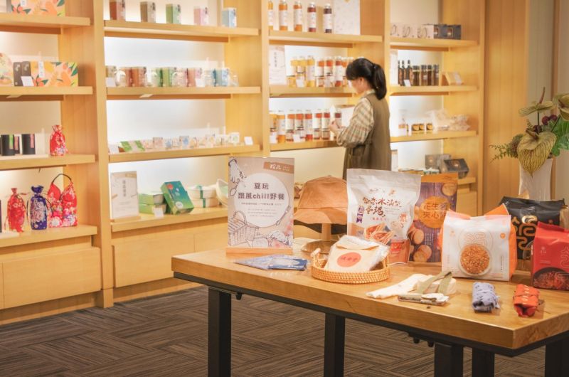 セレクトショップ 拾品 新竹の風土みやげ — 旅の美しい思い出をお持ち帰り